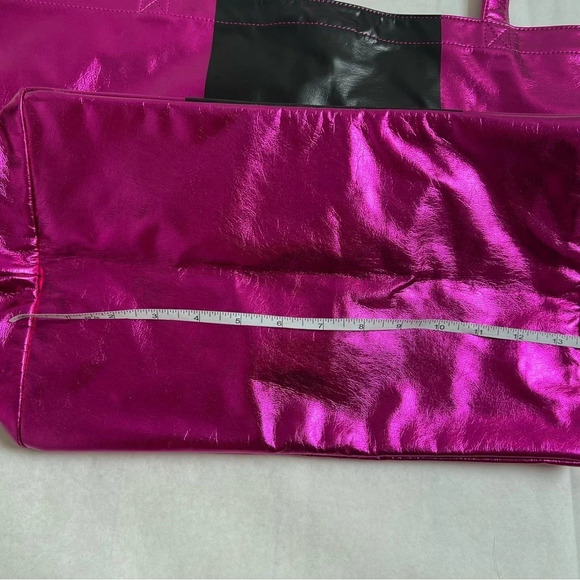 KARL LAGERFELD Handbag Xtra Large Tote Shoulder Bag Pink Metallic NWOT - Picture 8 of 10